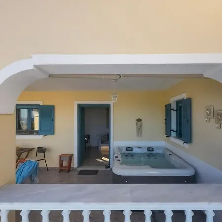 Skarmoutsos Apartment Vourvoulos